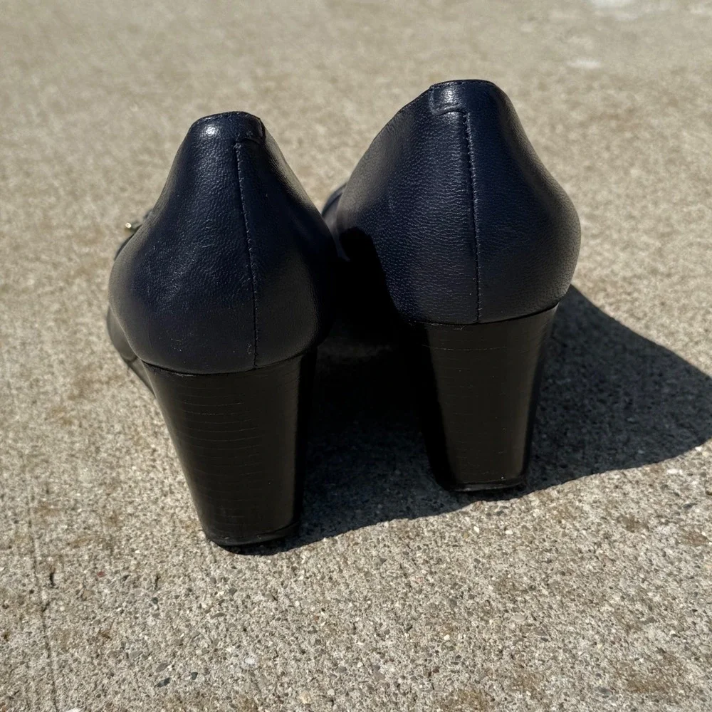 Cole Haan Wedge Pumps 7B Navy Blue Minimalist Leather Buckle Grand.OS W05287‎